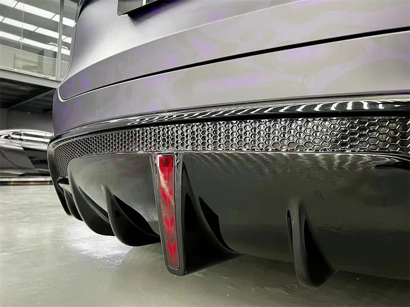 Special Design Real Dry Carbon Fiber Wide Body Kit Full Set Body Kit for Model Y